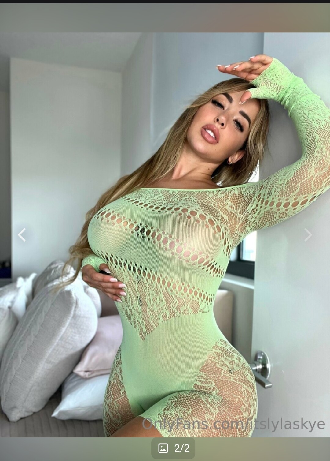 Photo 52 of Luna Skye