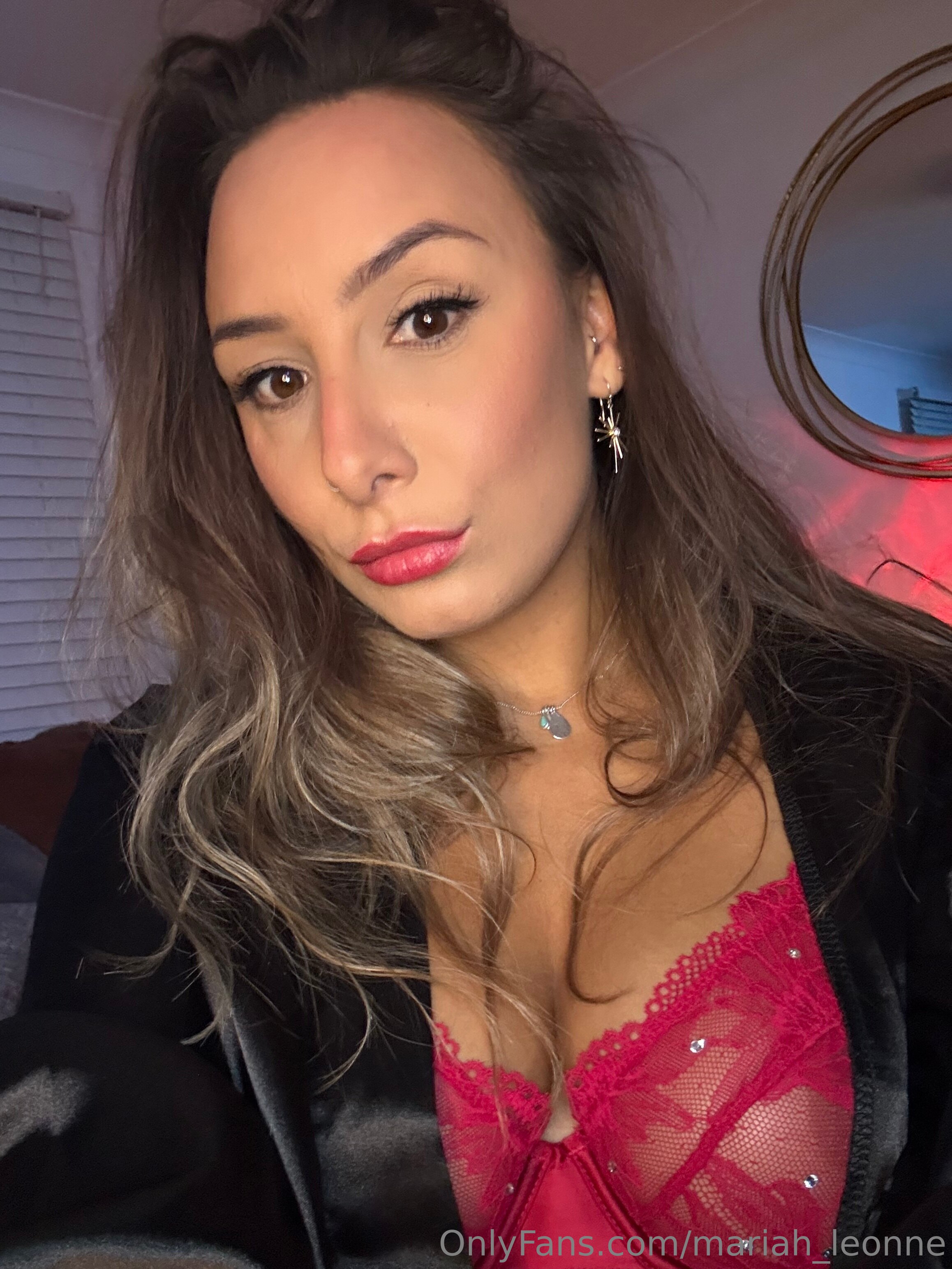 Photo 13 of Mariah Leonne
