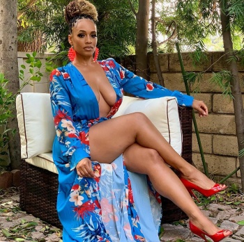 Photo 17 of Melyssa Ford