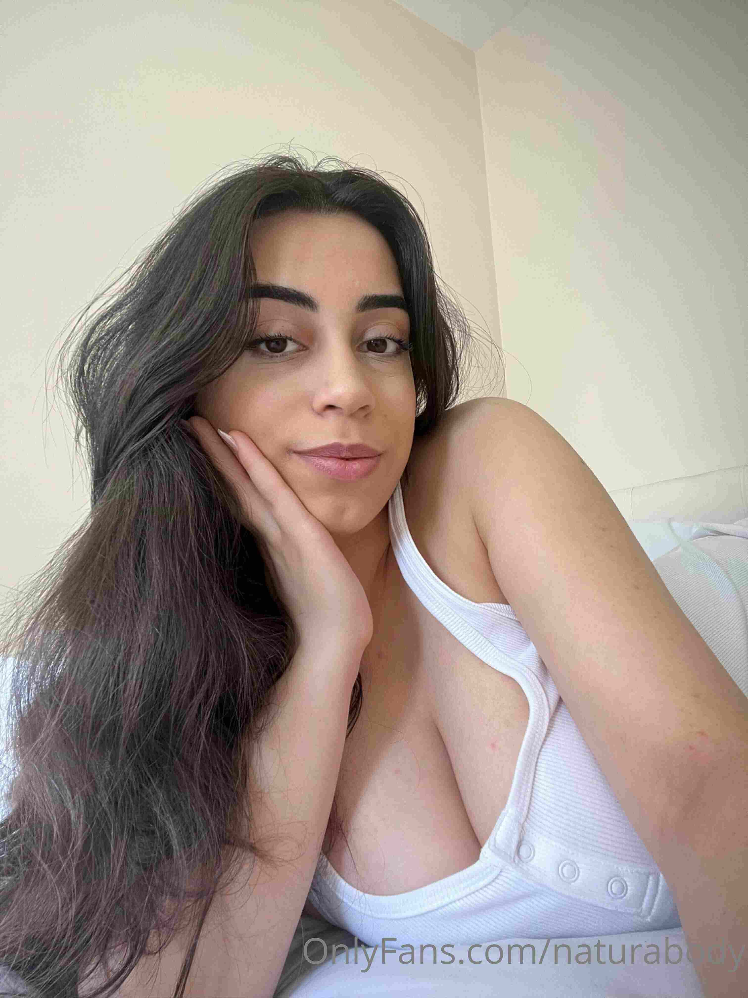 Photo 26 of Merve Damla