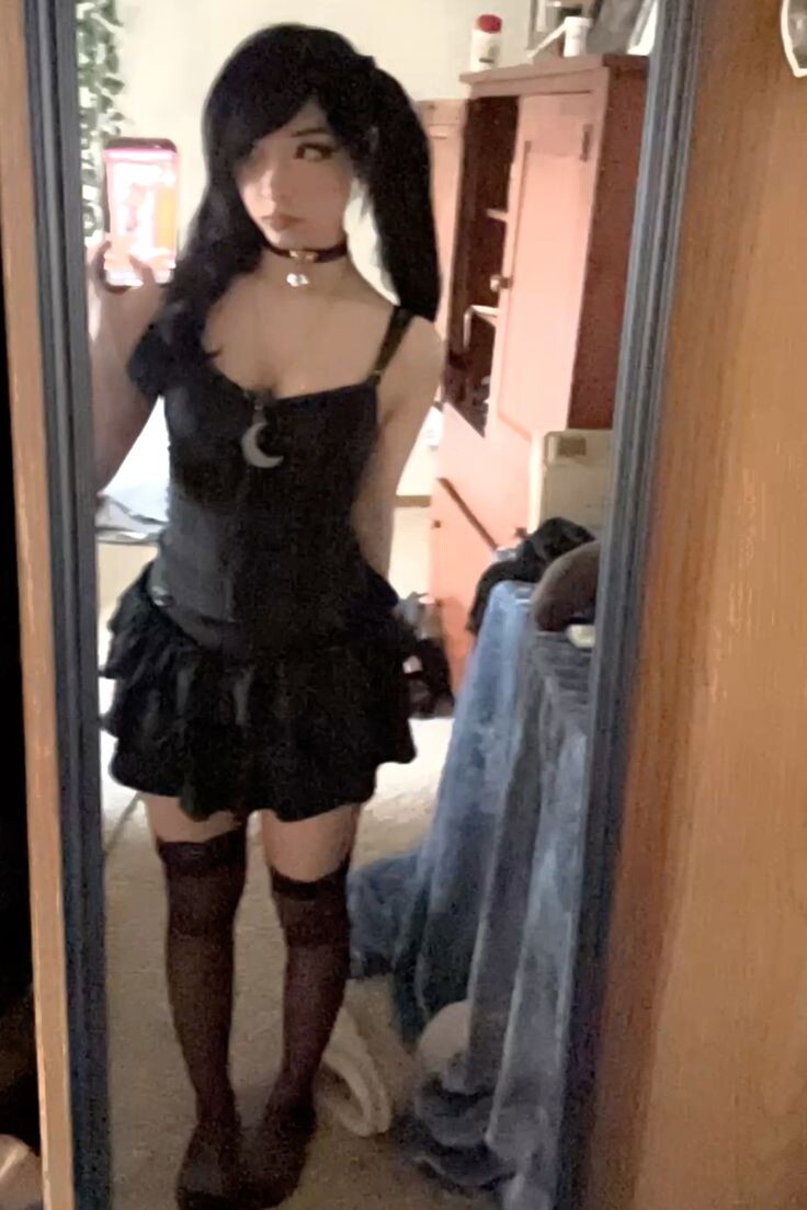 Photo 35 of Millie_official