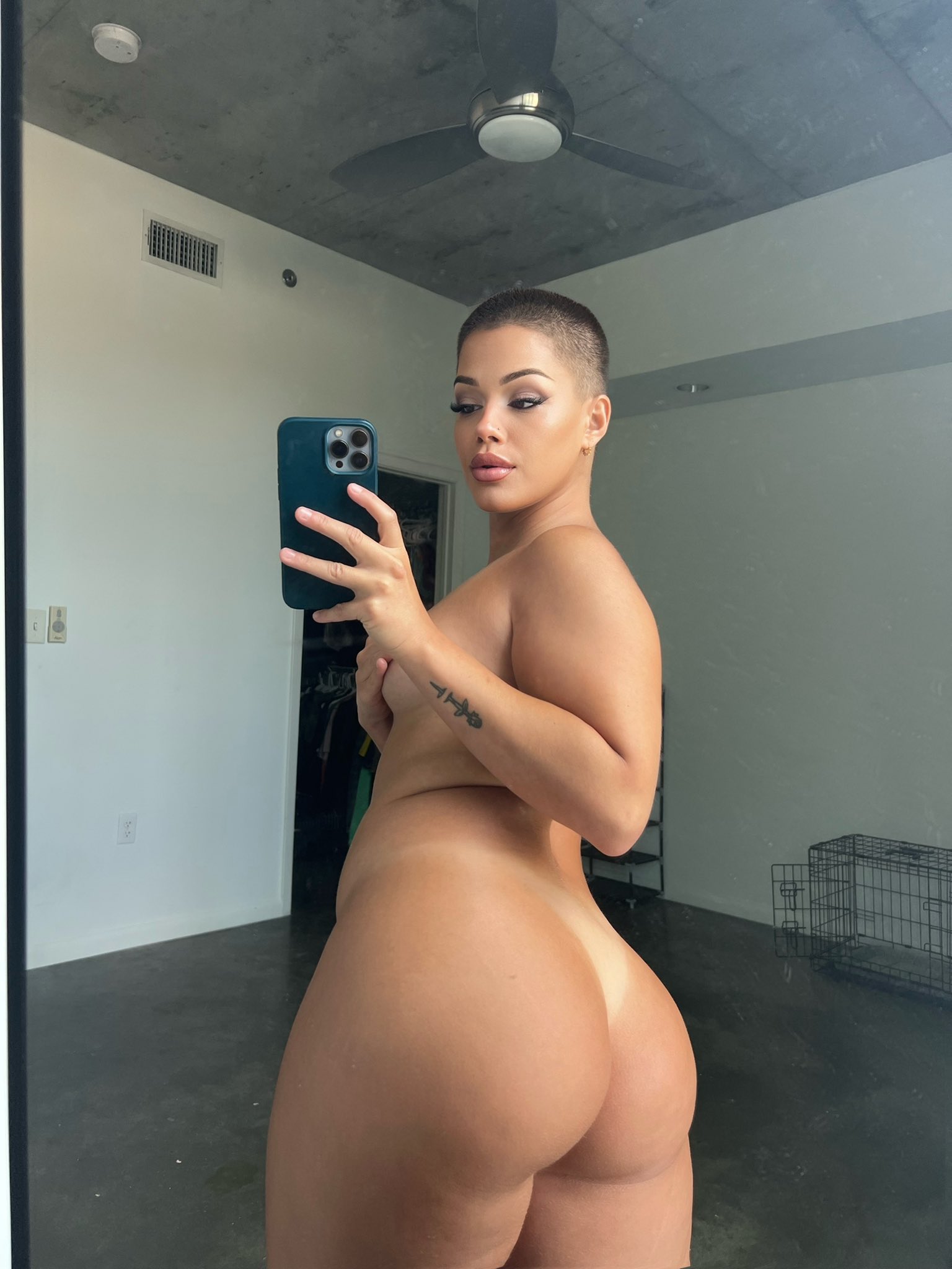Photo 51 of Missjfux