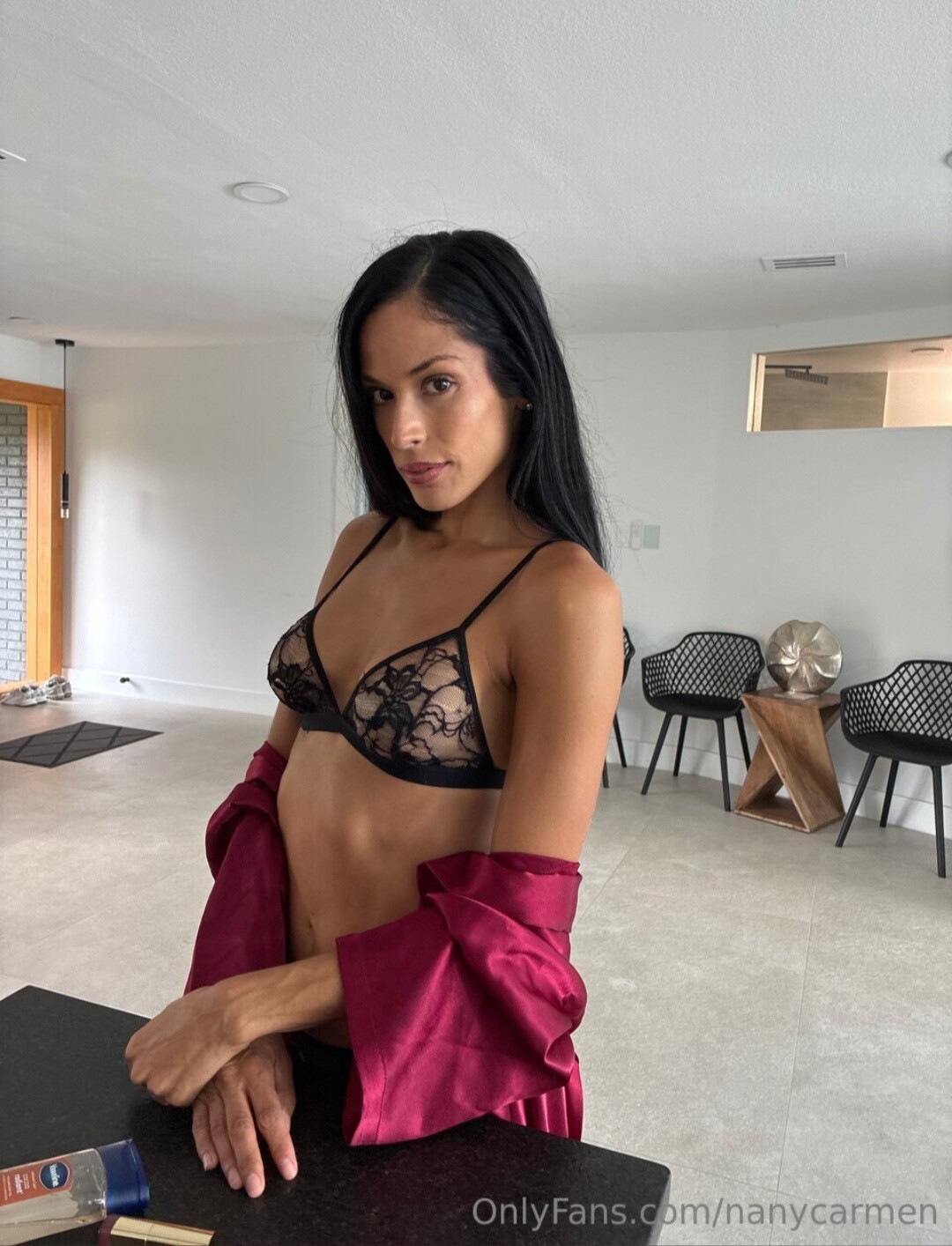 Photo 31 of Nany Gonzalez