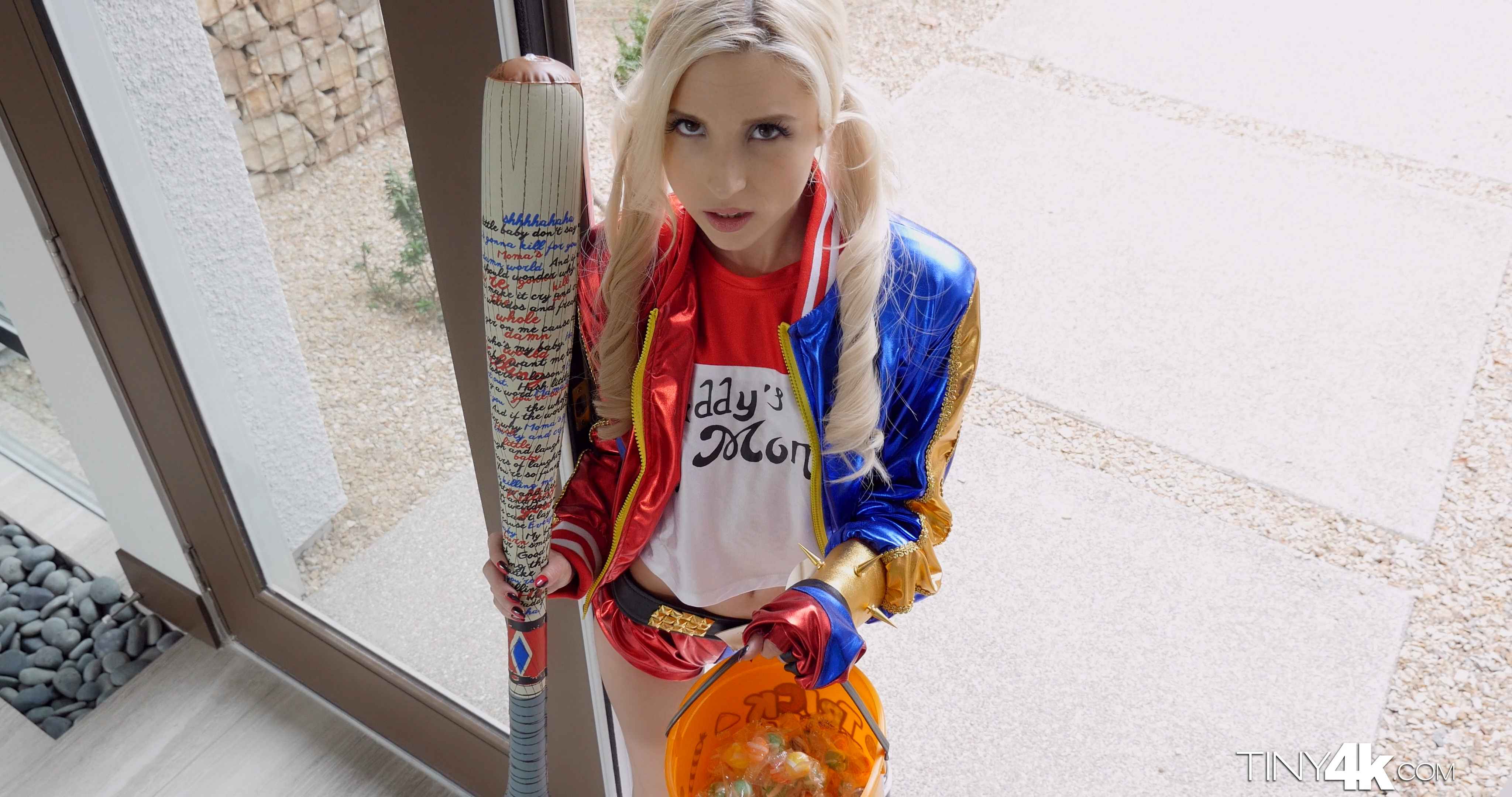 Photo 10 of Piper Perri