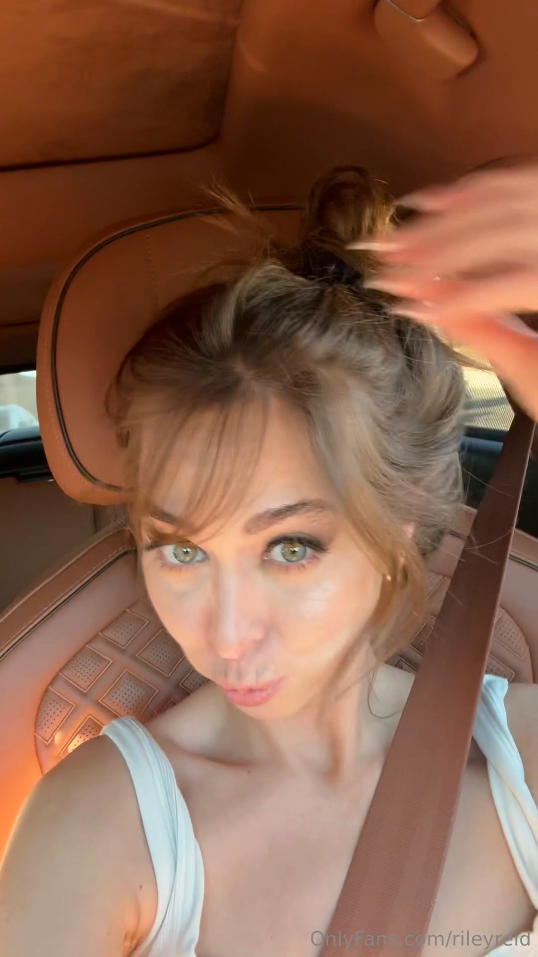 Photo 34 of Riley Reid