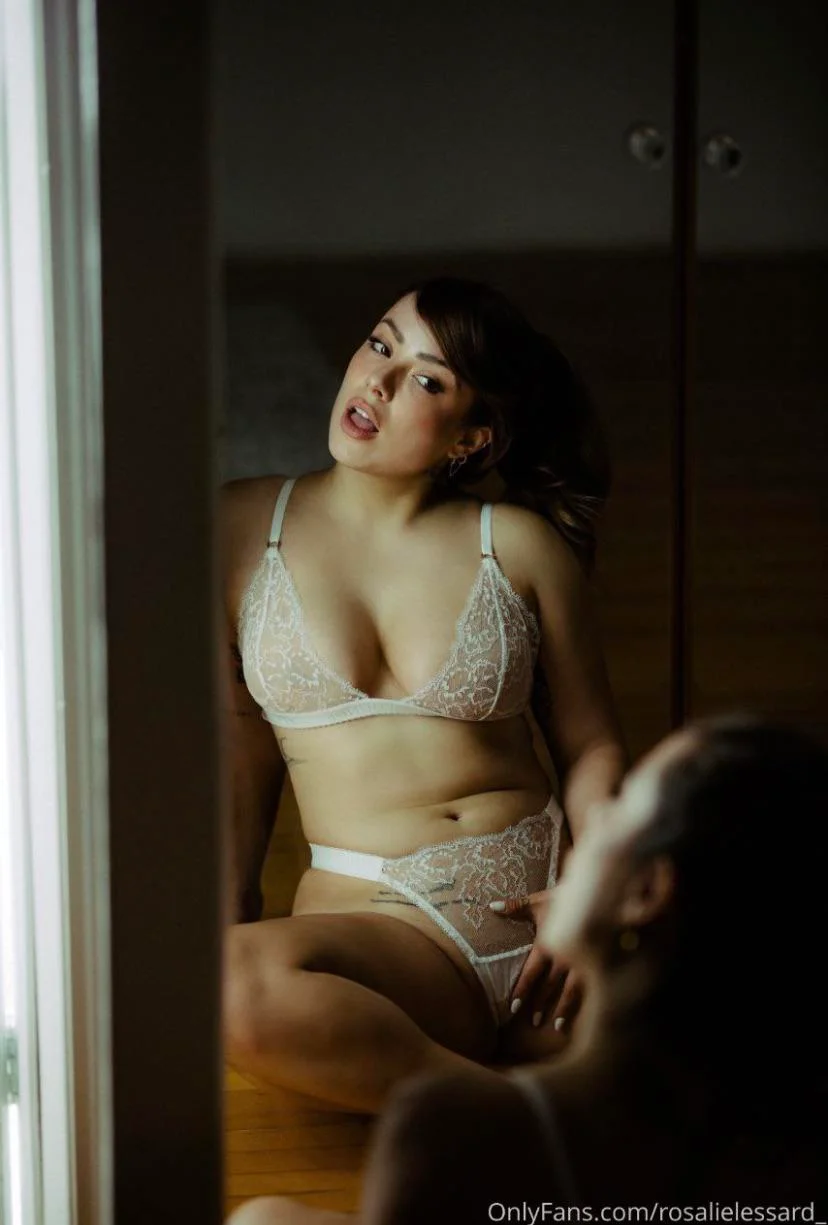 Photo 32 of Rosalie Lessard