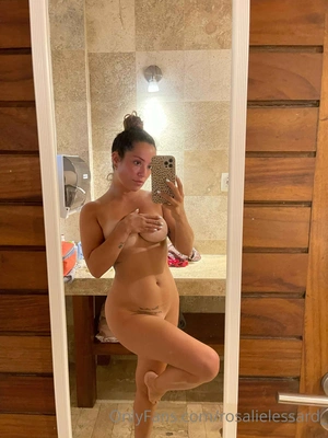 Rosalie Lessard photo 41280