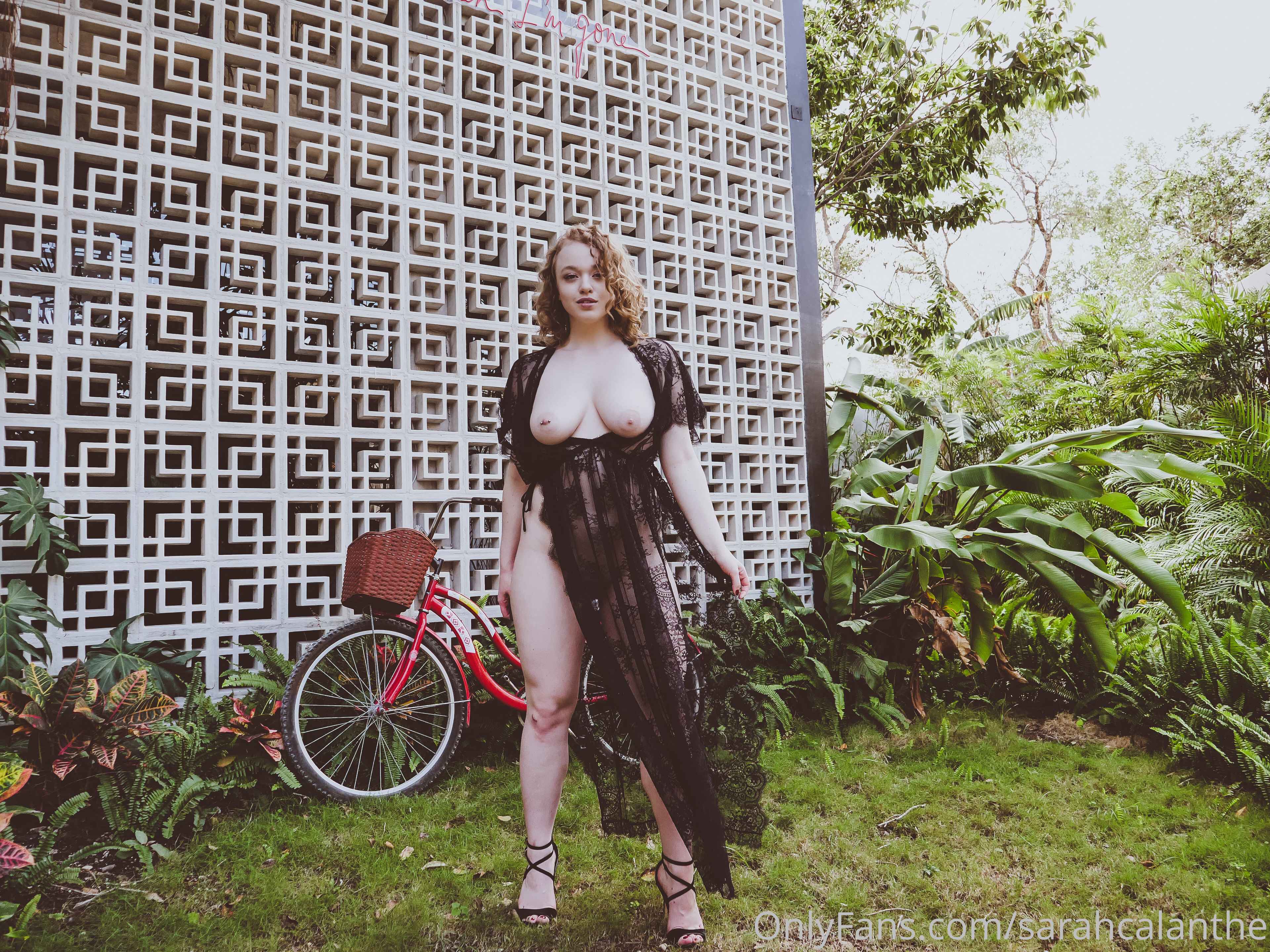 Photo 10 of Sarah Calanthe