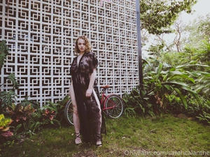 Sarah Calanthe photo 51642