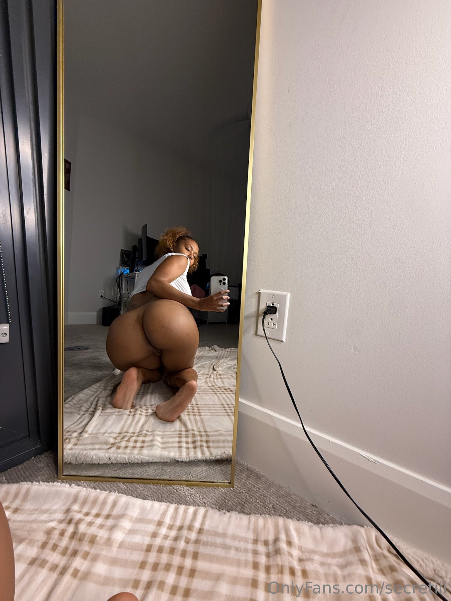 Photo 25 of Secretiii