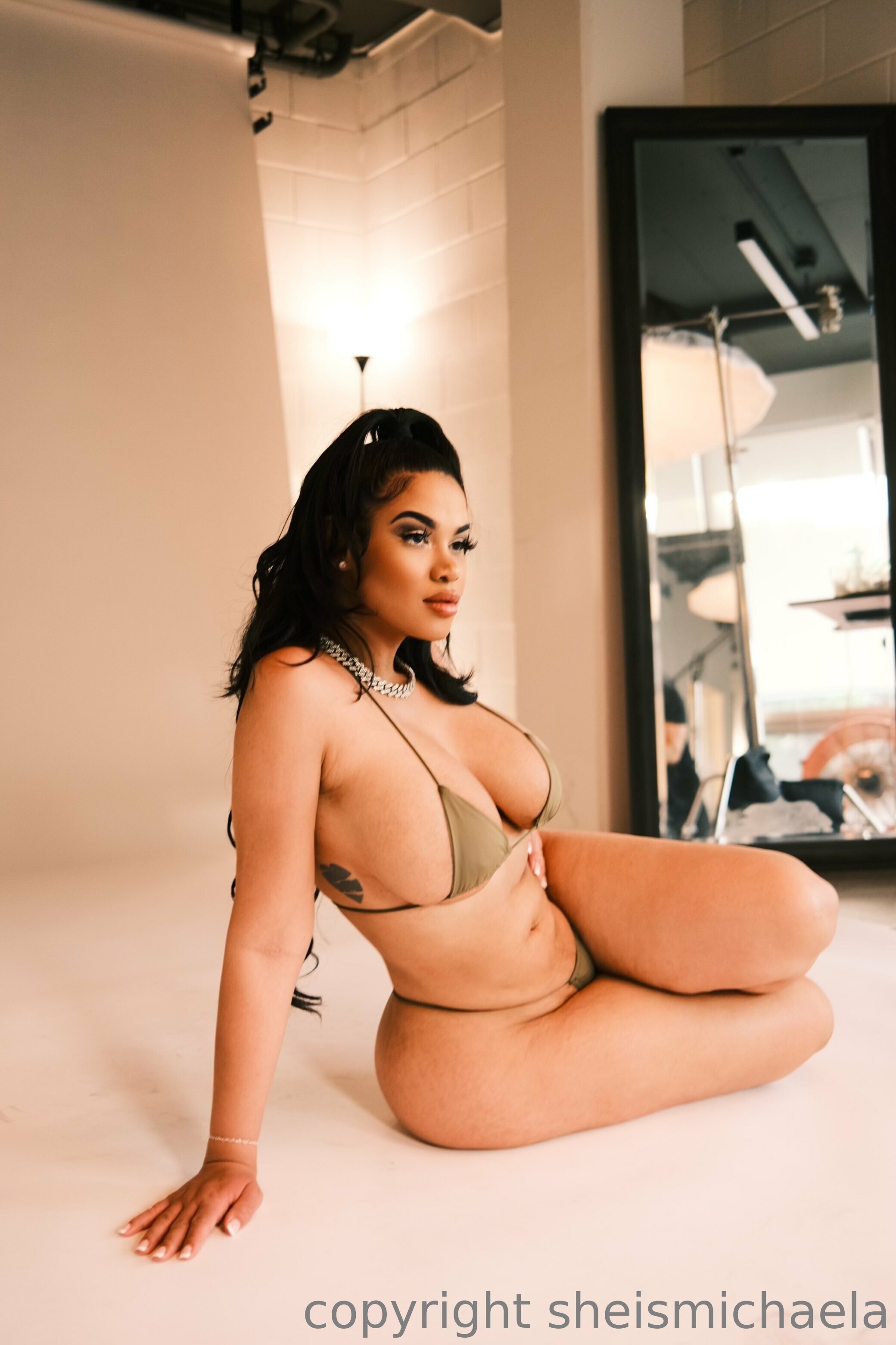 Photo 29 of Sheismichaela