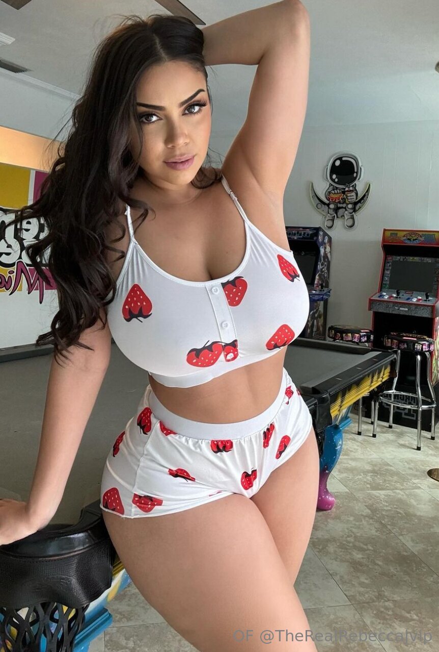 Photo 100 of The Real RebeccaJ