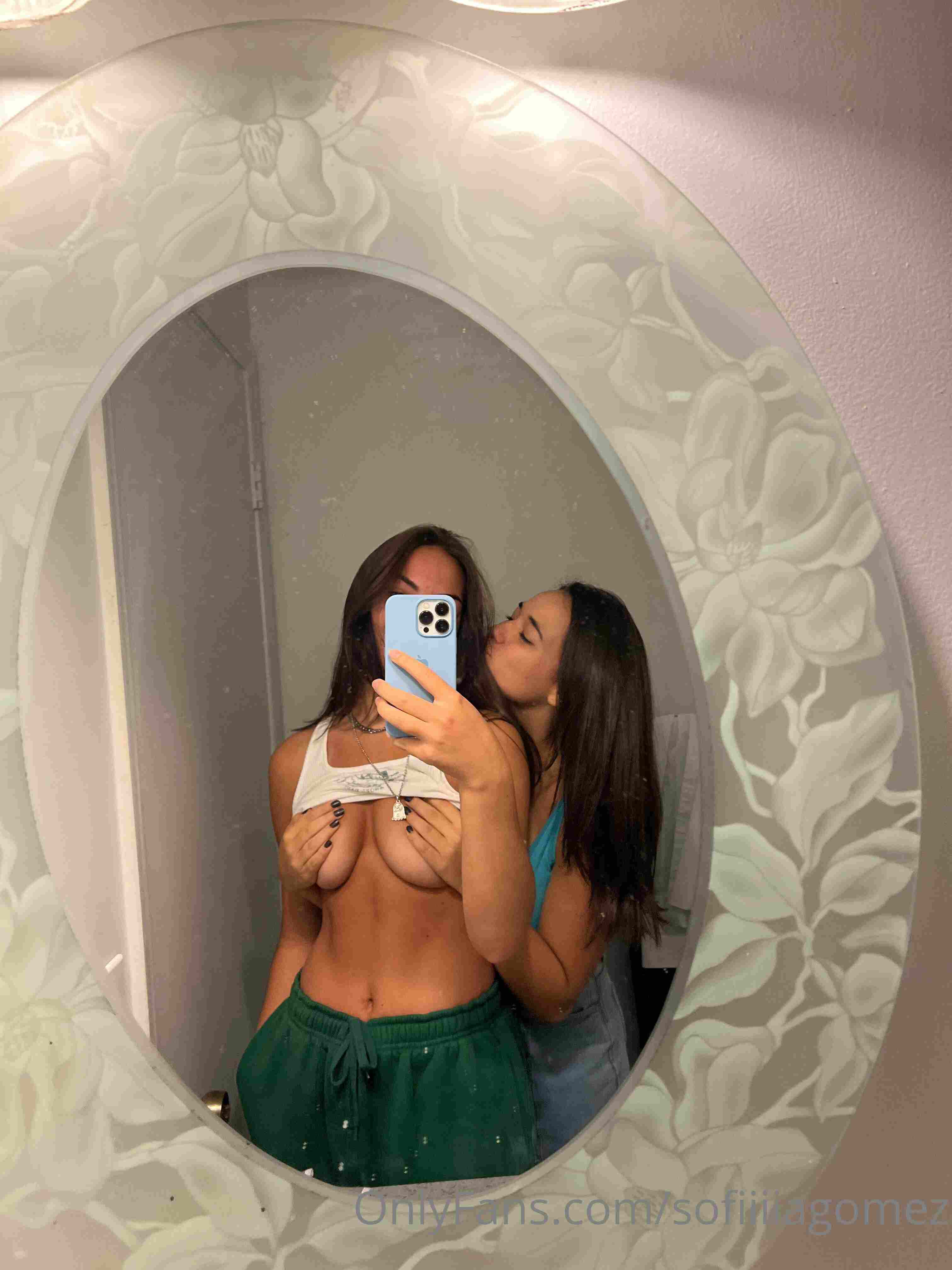 Photo 19 of Sofia Gomez