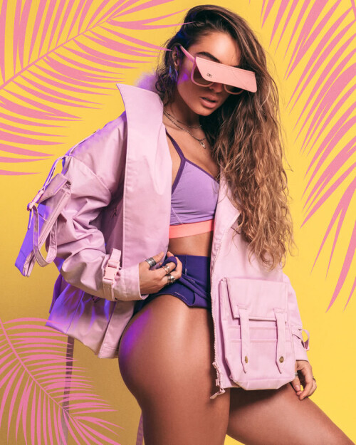 Photo 60 of Sommer Ray