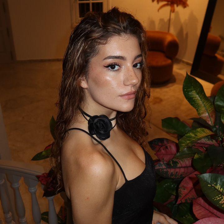 Photo 21 of Sofia Soler