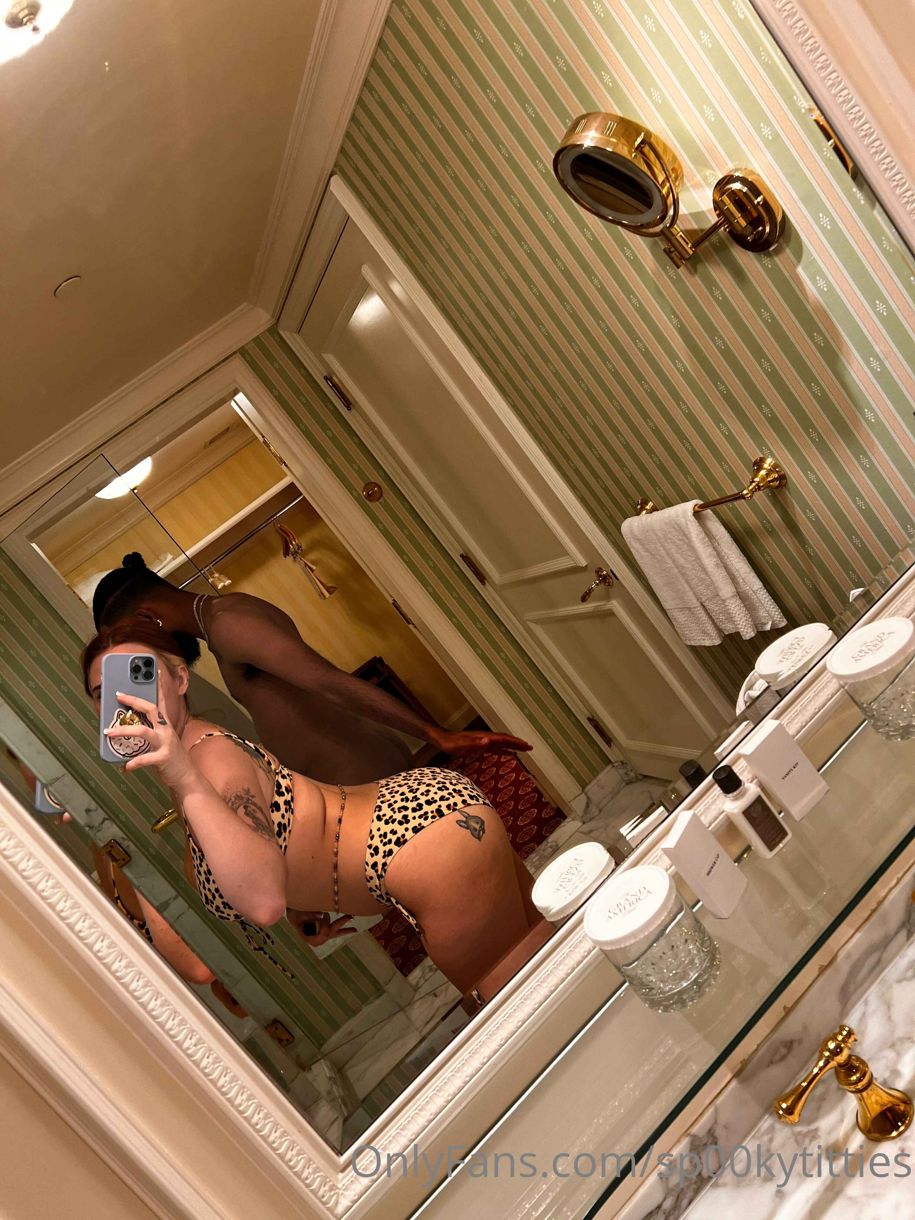 Photo 33 of Sp00kytitties