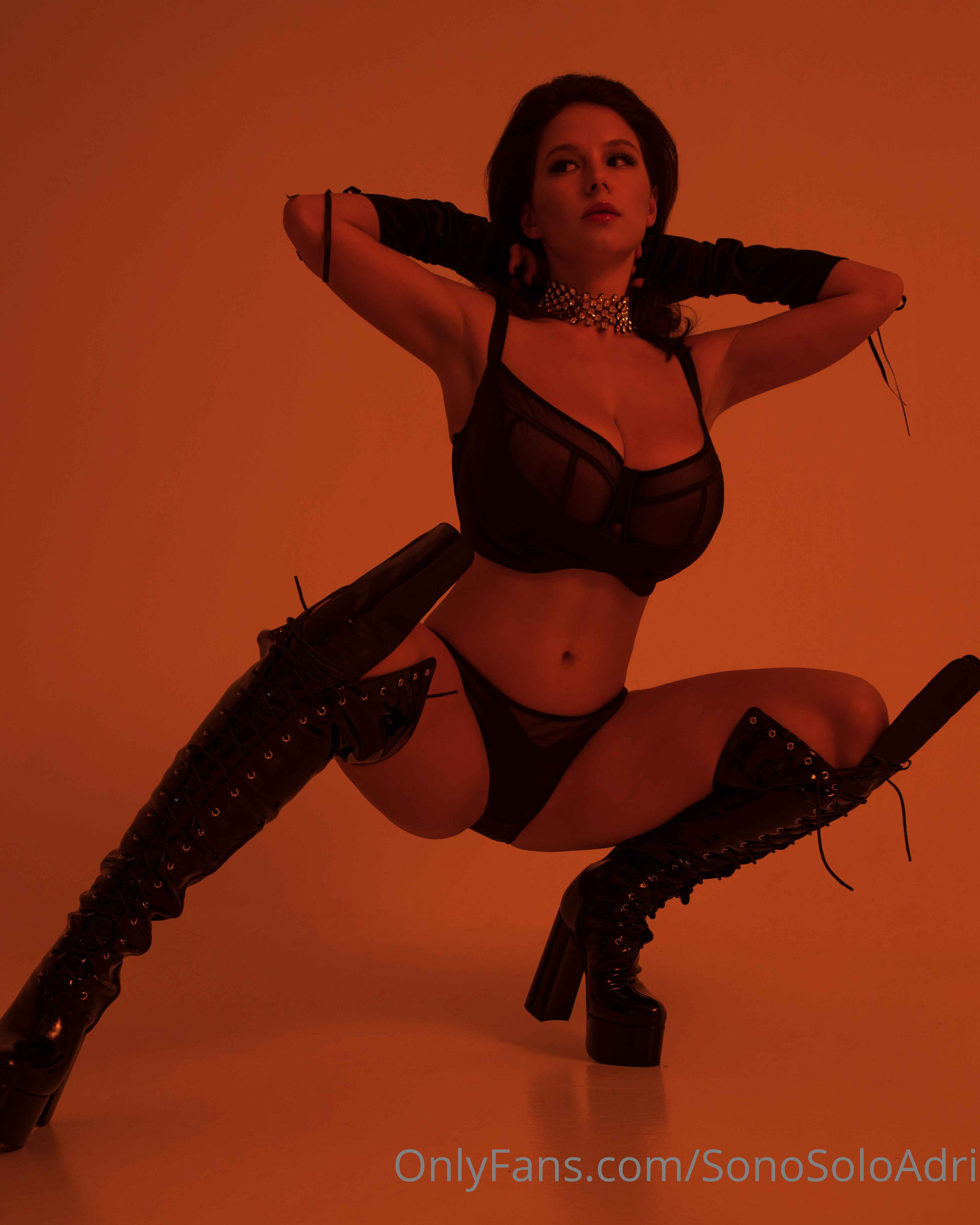 Photo 20 of Adriana Fenice