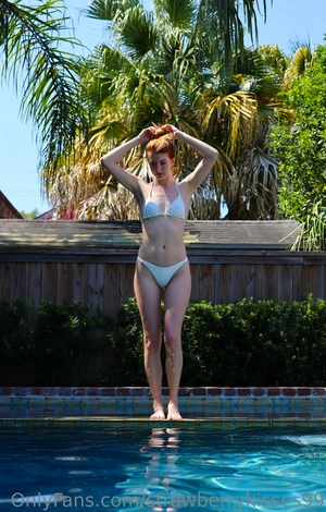 Strawberry_kisses99 photo