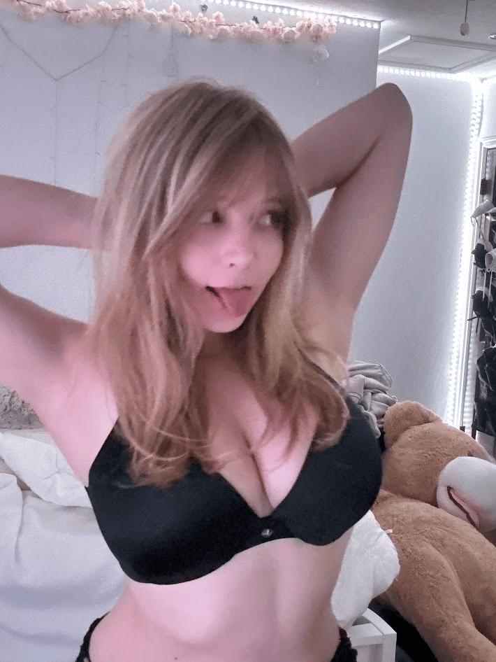 Photo 24 of swiskers