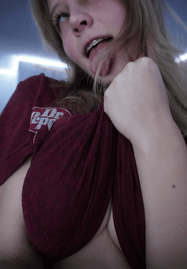 Photo 16 of swiskers