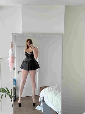 Katie Woolls photo 12321