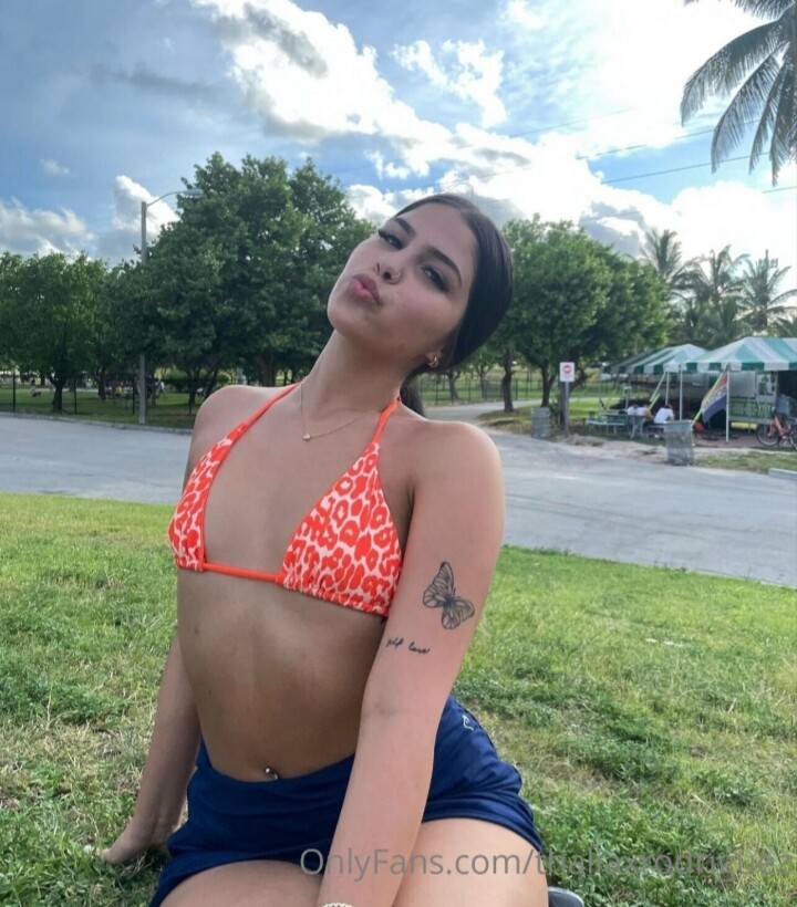 Photo 55 of Thalia Rodriguez