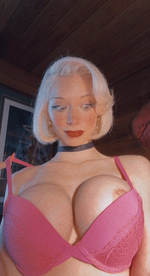 Photo 14 of Pinup Pixie