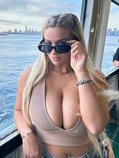 Photo 49 of Vanessa Lovell