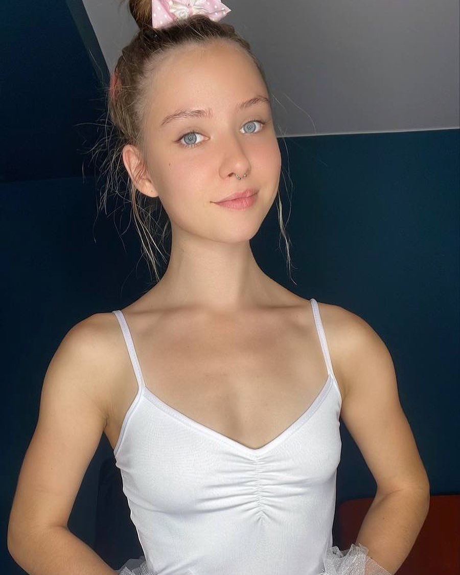 Photo 3 of Tinyangelx