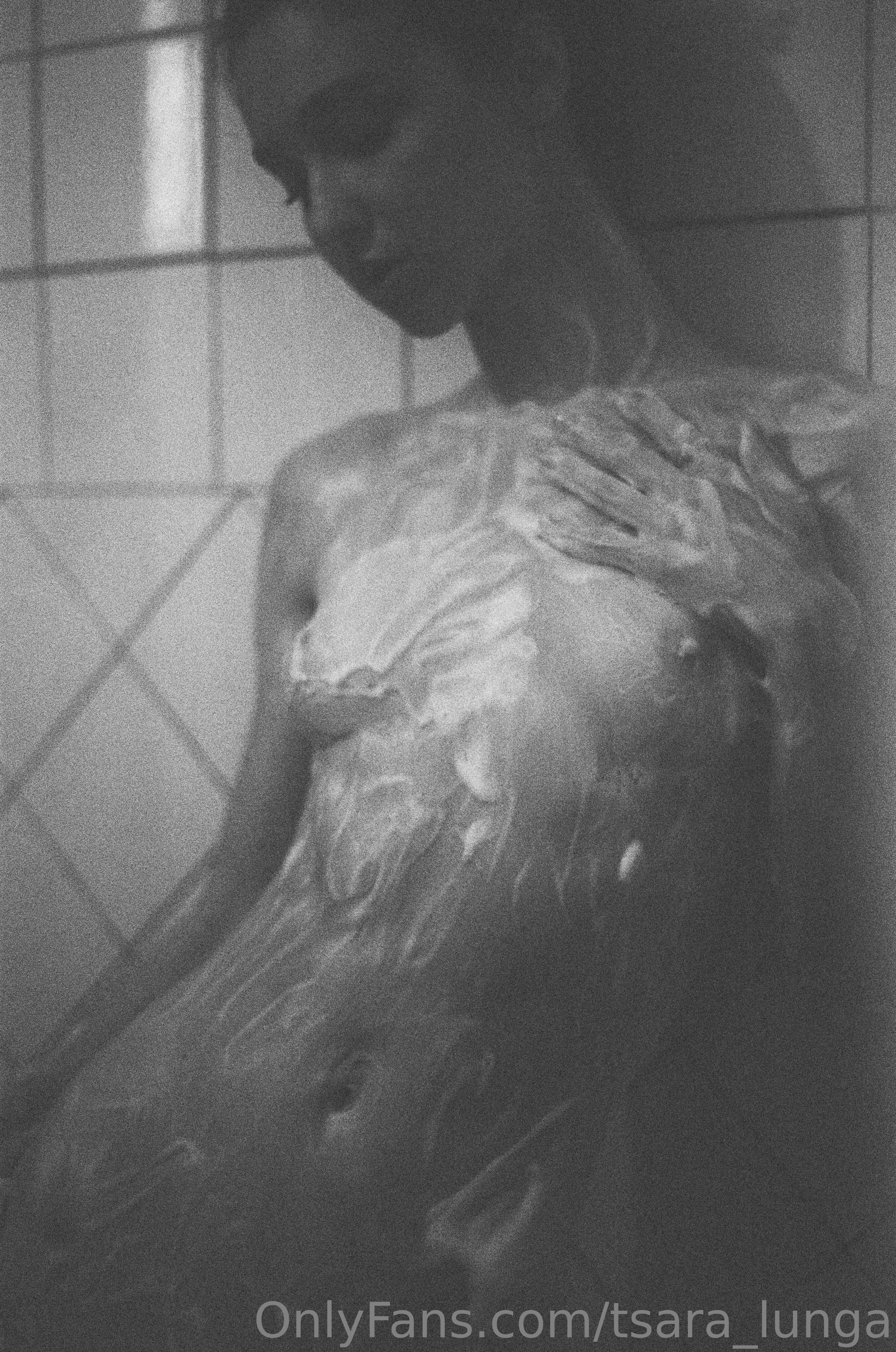 Photo 16 of Anna Tsaralunga