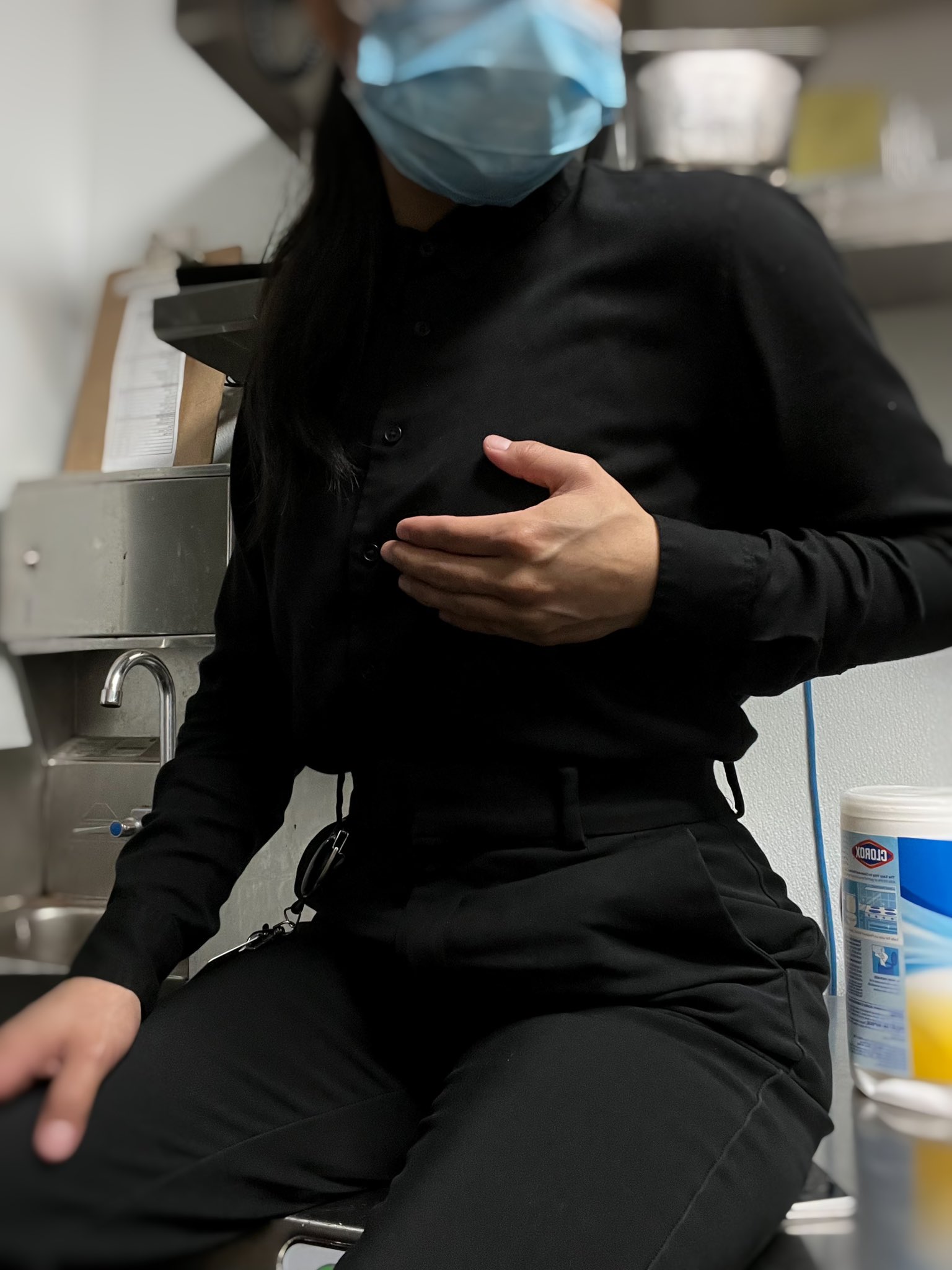 Photo 80 of 444Vanessa