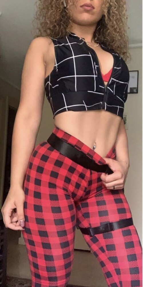 Photo 45 of JustYeliz