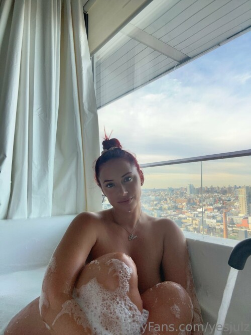 Photo 72 of YesJulz